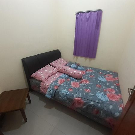 Widodaren Homestay Probolinggo Kültér fotó