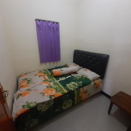 Widodaren Homestay Probolinggo Kültér fotó